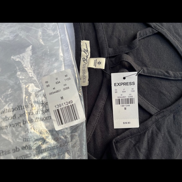 One Eleven London Tee - Picture 5 of 9